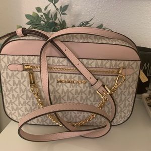 COPY - BNWT Michael Kors Crossbody